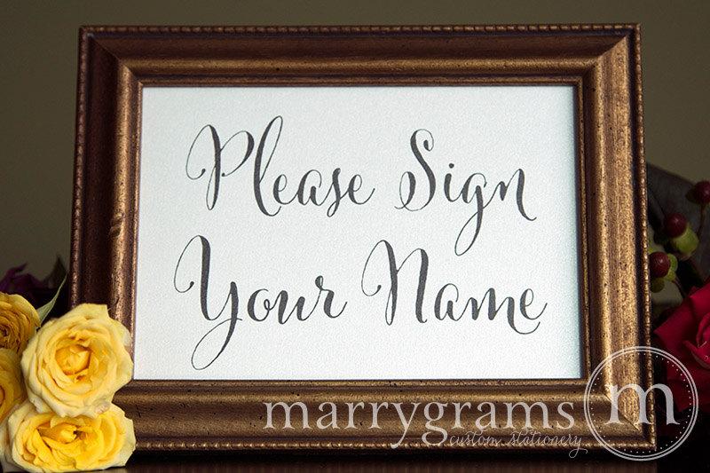 Hochzeit - Please Sign Your Name Wedding Sign - For Guest Book Alternatives - Wedding Reception Seating Signage - Matching Numbers - SS07