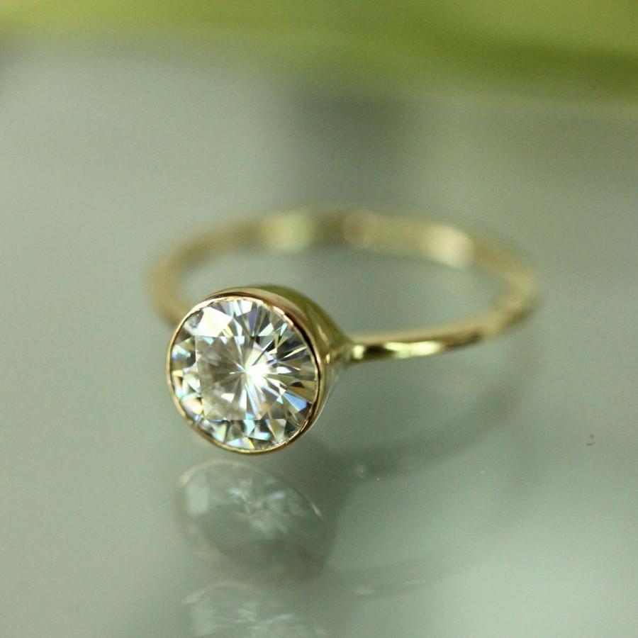 Mariage - 7mm Forever Brilliant Moissanite 14K Gold Engagement Ring, Stacking Ring - Made To Order