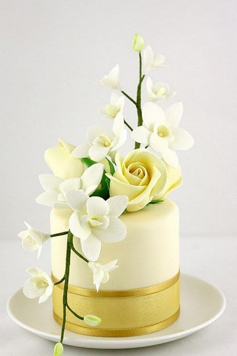 زفاف - The Latest Wedding Trend: 50 Individual Wedding Cakes