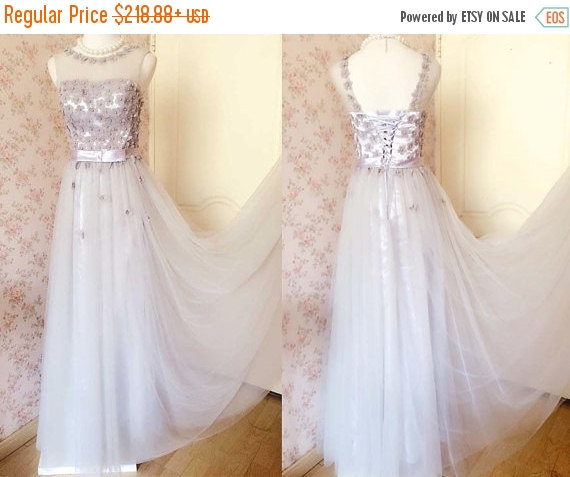زفاف - Bridesmaid Gray Maxi Dress- Sheer Back Bridesmaid Dress- Flower Lace Tulle Wedding DRESS- Elegant Prom Dress- Custom Size Wedding Gowns