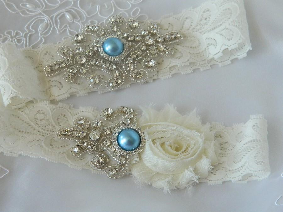 Свадьба - Wedding Garter Set,Stretch Lace Wedding Garter With Shabby Flower Blue Pearl And Rhinestone Applique centering