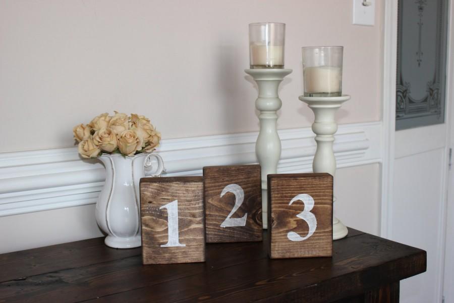 Hochzeit - Handmade Custom Table Numbers, Wedding Numbers, Wood Table Numbers, Rustic Wedding, Single/Double Sided Numbers, Wooden Number, Block Number
