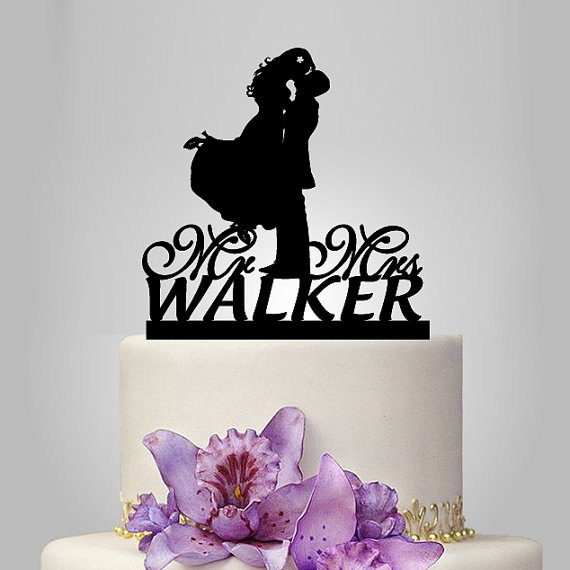 Hochzeit - Wedding Cake Topper silhouette, Monogram cake topper, Personalized wedding cake topper, Mr and Mrs cake topper , funny Wedding Cake Topper,