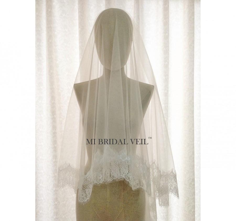 Mariage - Custom Bridal Veil, Soft Eyelash Lace Bridal Veil with Blusher in Floor, Chapel, Cathedral Length, Hand Made