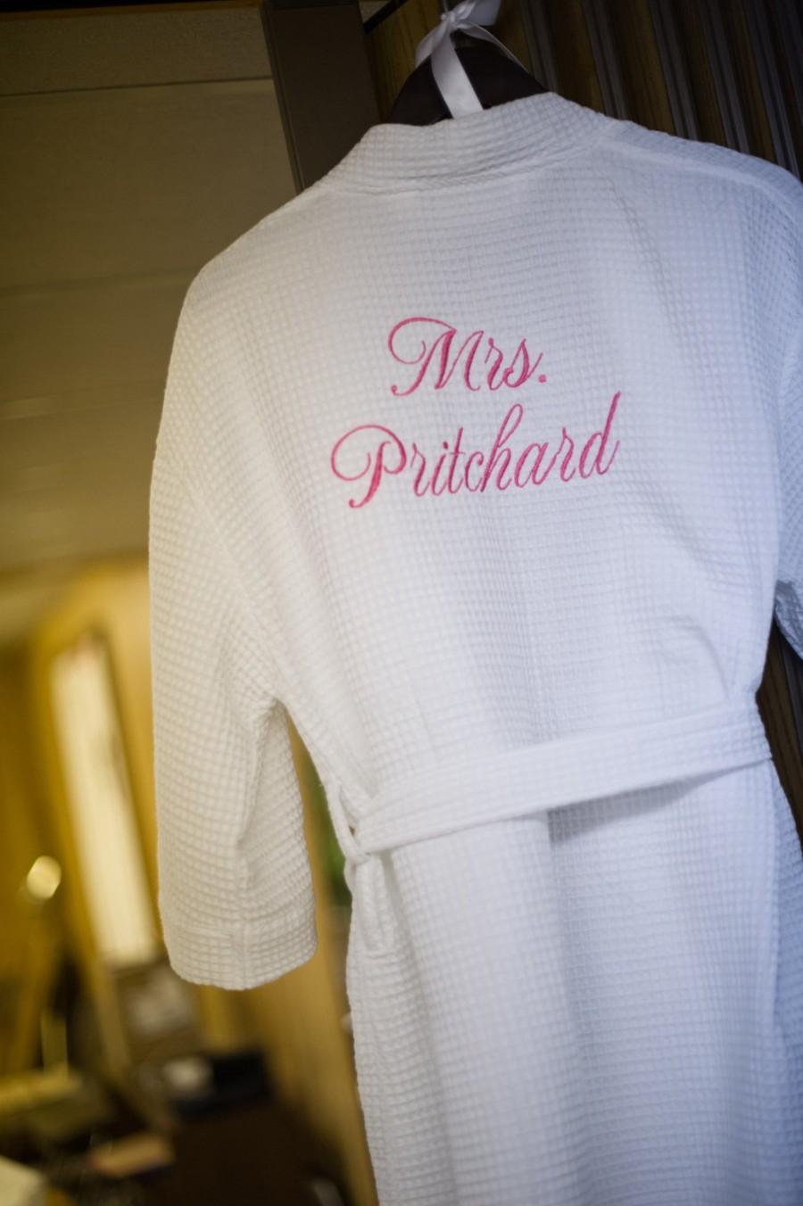 Hochzeit - Ladies Personalized Bath Robe Waffle Weave Bathrobe Monogrammed Spa Robe Front and Back embroidery