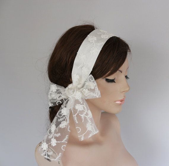زفاف - Weddings Hair Band With Butterfly Embroidered Tulle Tail: Lace Bridal Headband. White. Handmade