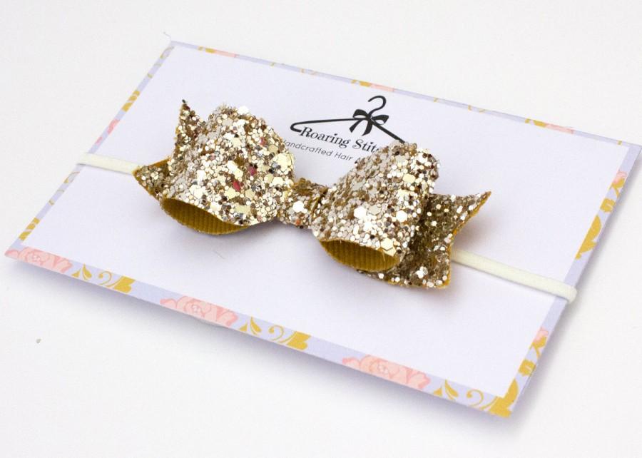 زفاف - Glitter bow headband - gold glittery hair bow - gold headpiece - gold hair band - adult womans headband - bridal hair clips - gold hair clip
