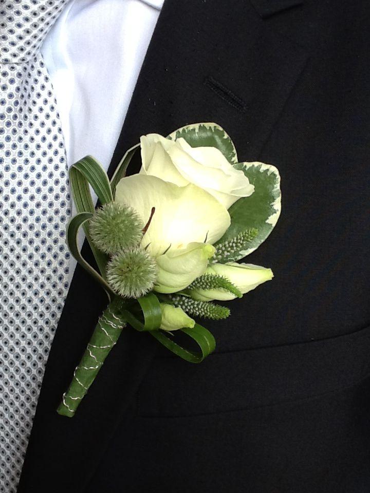 Hochzeit - Flowers To Wear