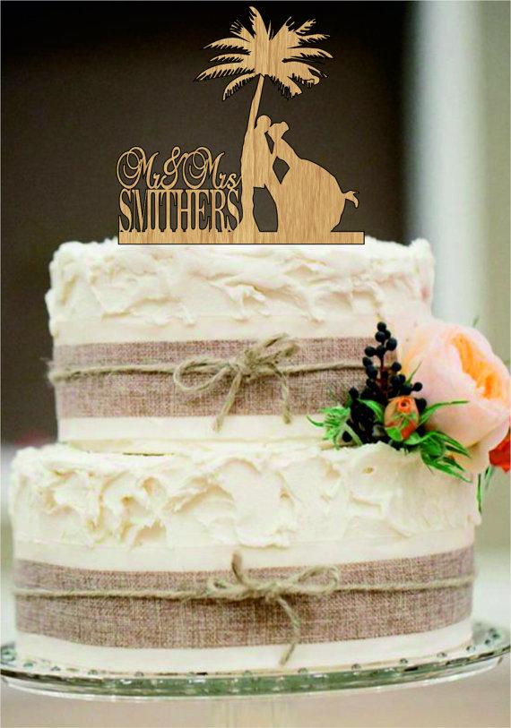 Свадьба - Beach Wedding Cake Topper,Bride and Groom Cake Topper,Funny Cake Topper,Rustic Cake Topper,Custom Tree Cake Topper,Mr and Mrs cake topper