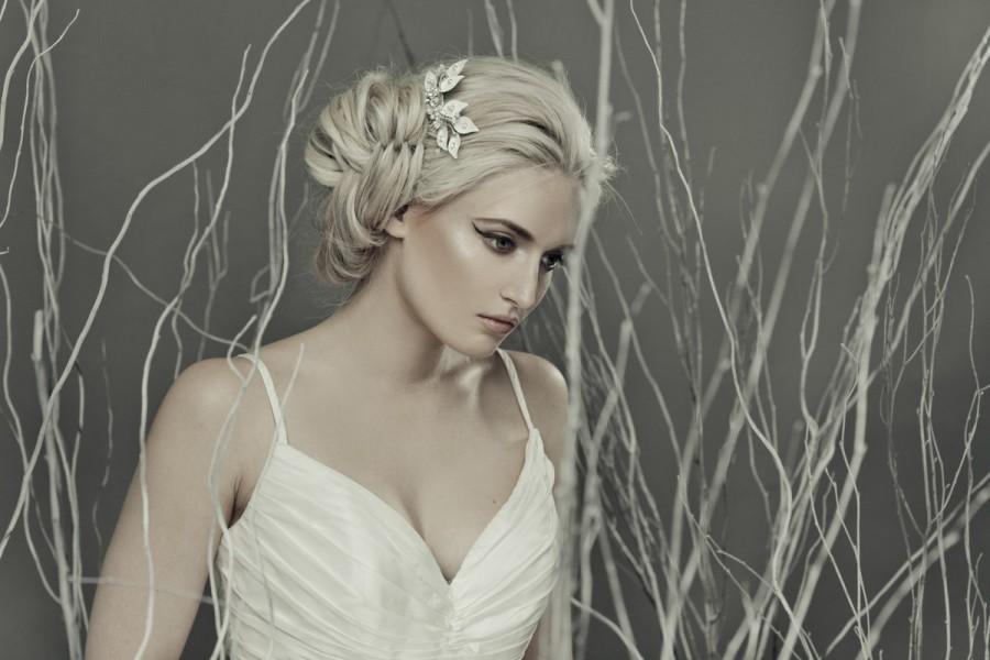زفاف - Crystal and Pearl leaves comb, Bridal headpiece, bridal hair comb, swarovski bridal headpiece, bridal hair leaves comb, floral