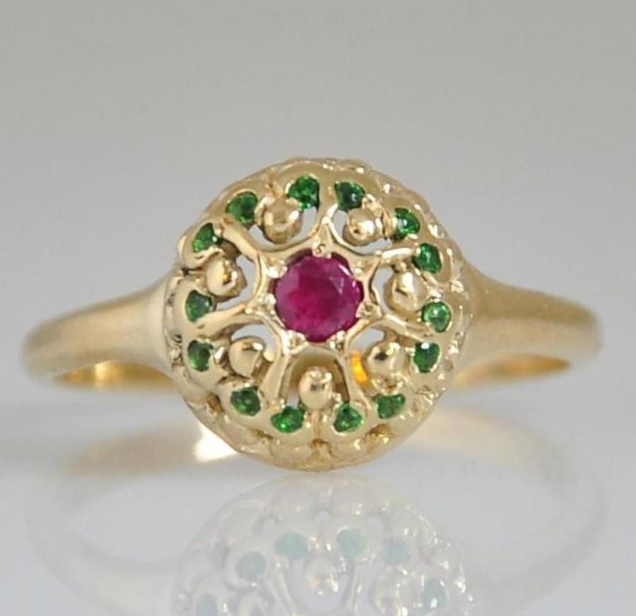Mariage - Alternative Engagement Ring , Unique Engagement Ring , Gold Crown Ring , Fine Ruby Jewelry , Gemstone Jewelry