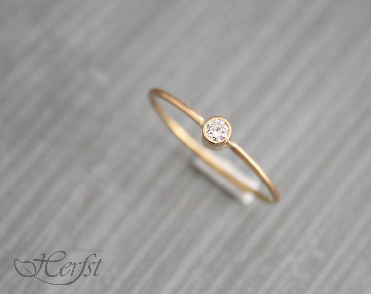 Hochzeit - 14k Diamond solid gold ring, engagement ring, wedding ring, diamond ring, Handmade