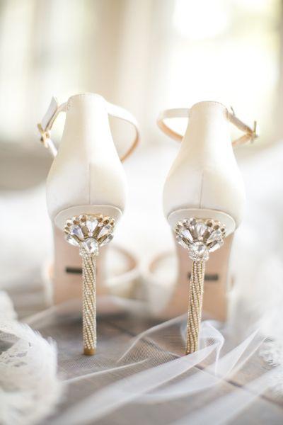 Свадьба - Wedding Shoes Worth A Double Take