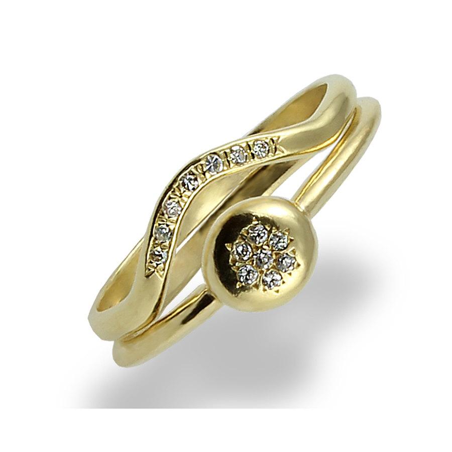 Hochzeit - Halo Flower, Diamonds Engagement Ring Set, Yellow Gold, Diamond, Wedding Band Set, Stacking, Wedding ring Set, Wedding Ring, Flower Ring,