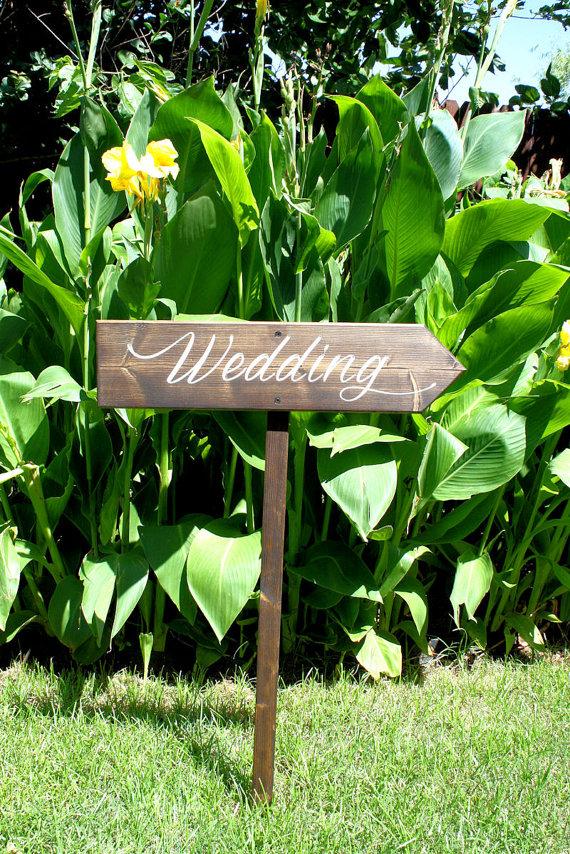 Свадьба - Wedding Sign - Cocktails Sign - Reception Sign - Photo booth Sign - Backyard Wedding Sign - Rustic and Stained - 3ft Stake - 23" X 5.5"