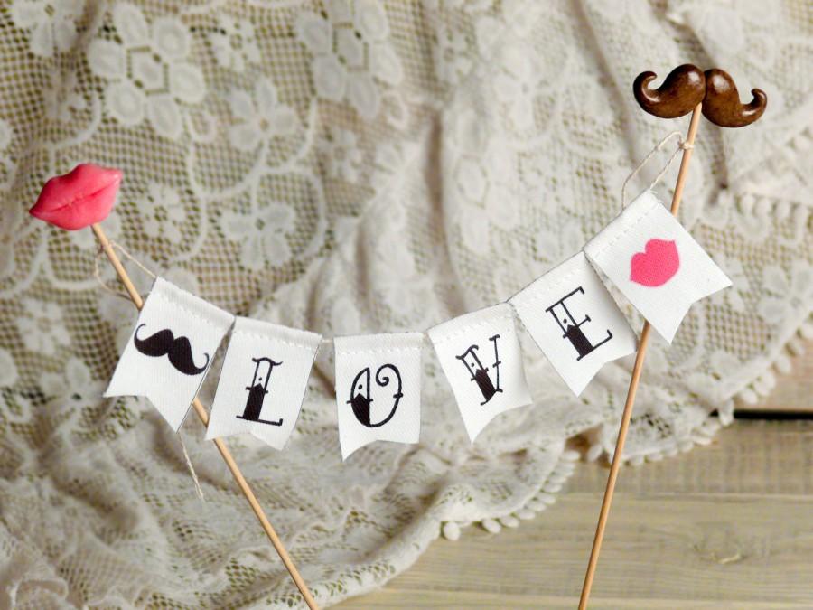 زفاف - lips & mustaches LOVE Wedding Cake Topper Banner