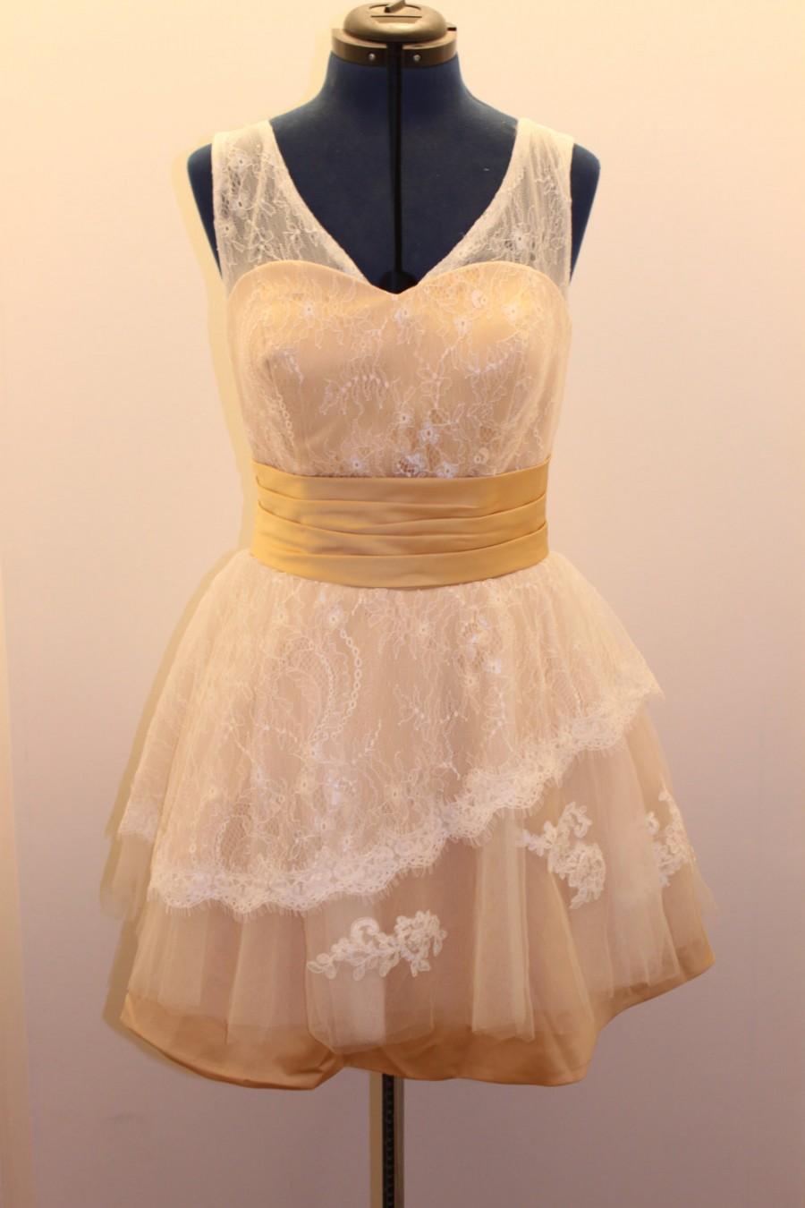 Wedding - 50s inspired short wedding dress in lace, tulle and satin custom made V-cut back exclusive french design