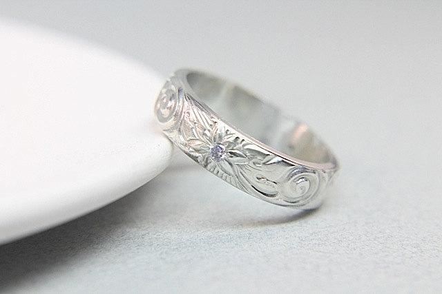 Свадьба - Coupon Code SAVE10 - Flower Engraved Wedding Band - Eco Friendly w/ Flush Set CZ or Diamonds in each Flower - Conflict Free