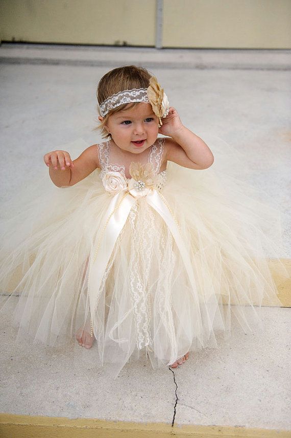 Hochzeit - Diyouth Super Cute Lace Straps Tulle Ball Gown Flower Girl Dress-Champagne From Diyouth Handemade Office