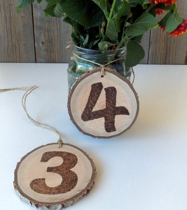 Hochzeit - 12 Wedding Table Numbers - 12 Rustic Table Numbers - 12 Branch Table Numbers - 12 Party Table Numbers - Burned Wood Table Numbers.