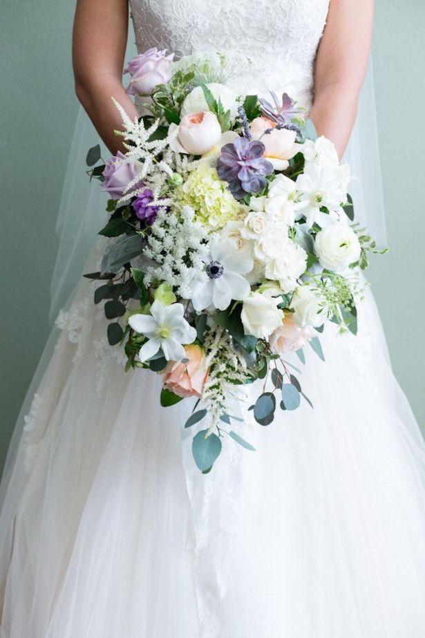 Wedding - 12 Stunning Wedding Bouquets