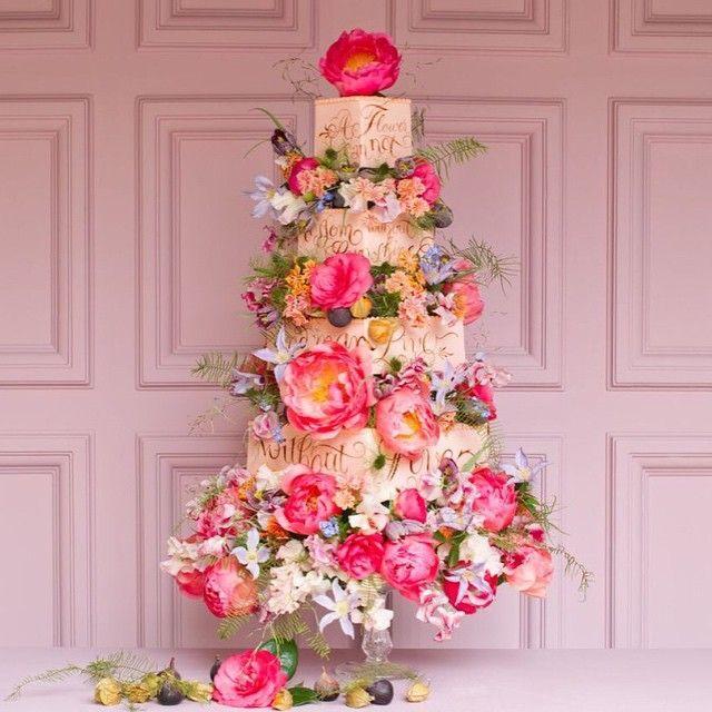 Hochzeit - Swooned On Instagram: “There's No Such Thing As Too Much Cake...or Too Many Peonies! This Eye-catching Concoction Is From The By Appointment Only Design Cake…”