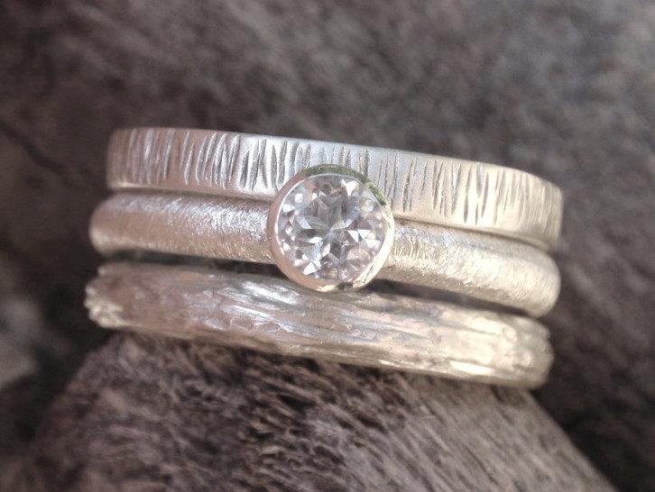 زفاف - stacking ring set of 3 - engagement ring set wedding band set in sterling silver - 4mm natural white topaz gemstone - made to order