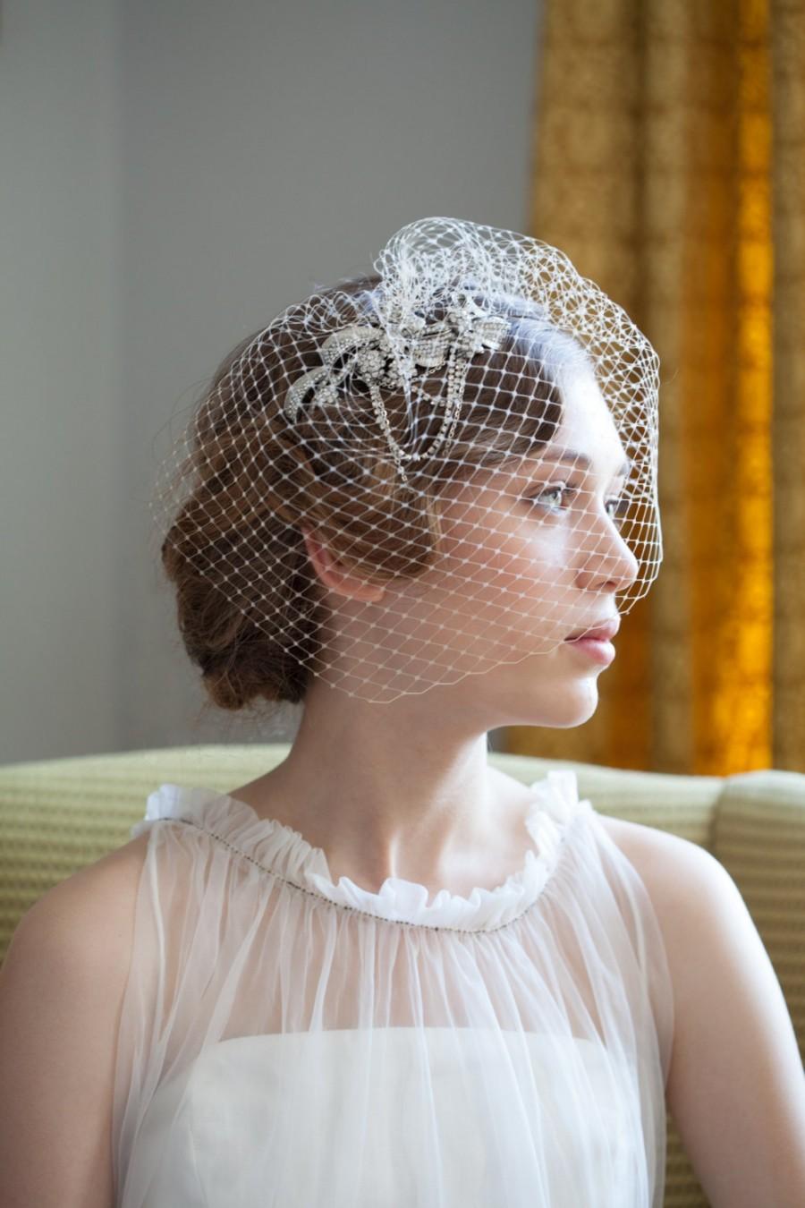 Mariage - Wedding Birdcage veil and side headpiece set - crystal hair accessory - Bridal Veil in ivory, white, or black veil - 1940s, 1950s style veil