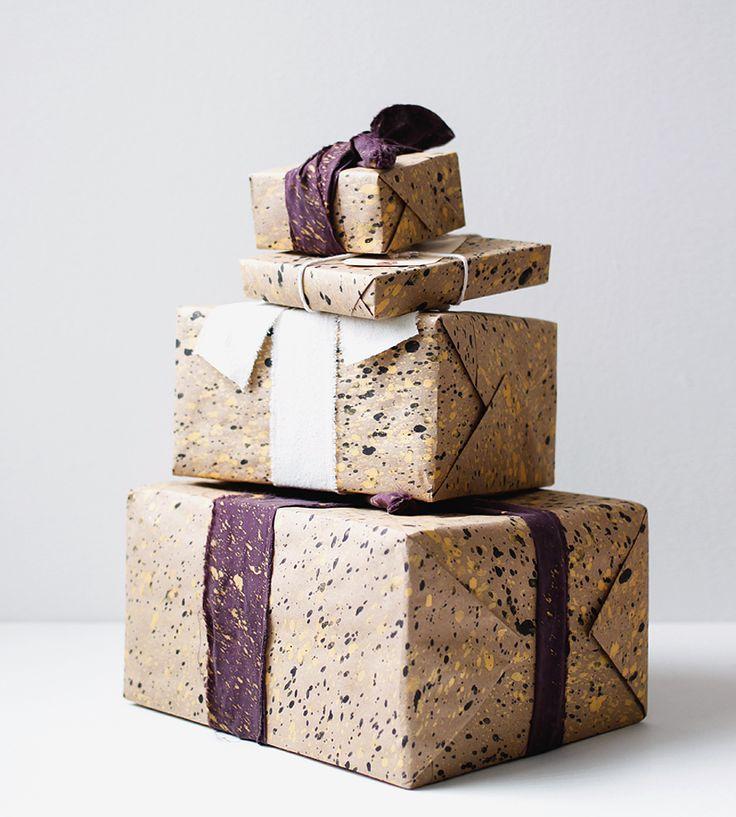 Mariage - Black & Gold Speckled Gift Wrap