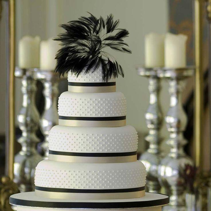 Hochzeit - 19 Unusual Wedding Cakes We Think You'll Love