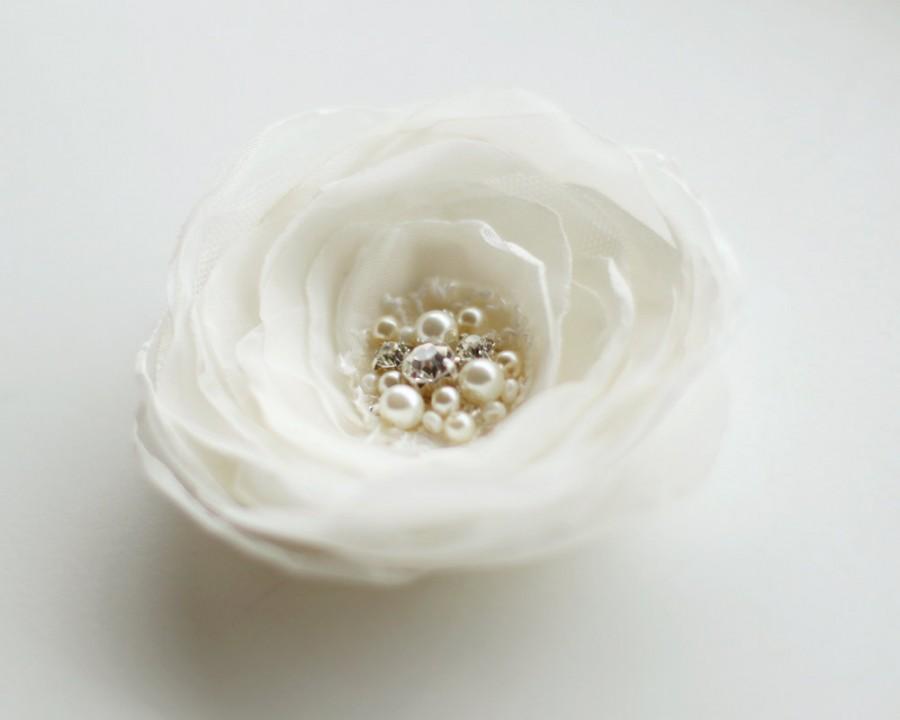 Mariage - Ivory wedding hairpiece flower bridal hair accessories pearls  wedding hair fascinator lace hair clip rhinestone, fascinator