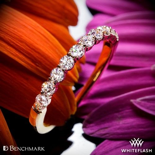 زفاف - 14k Yellow Gold Benchmark Shared-Prong Diamond Wedding Ring