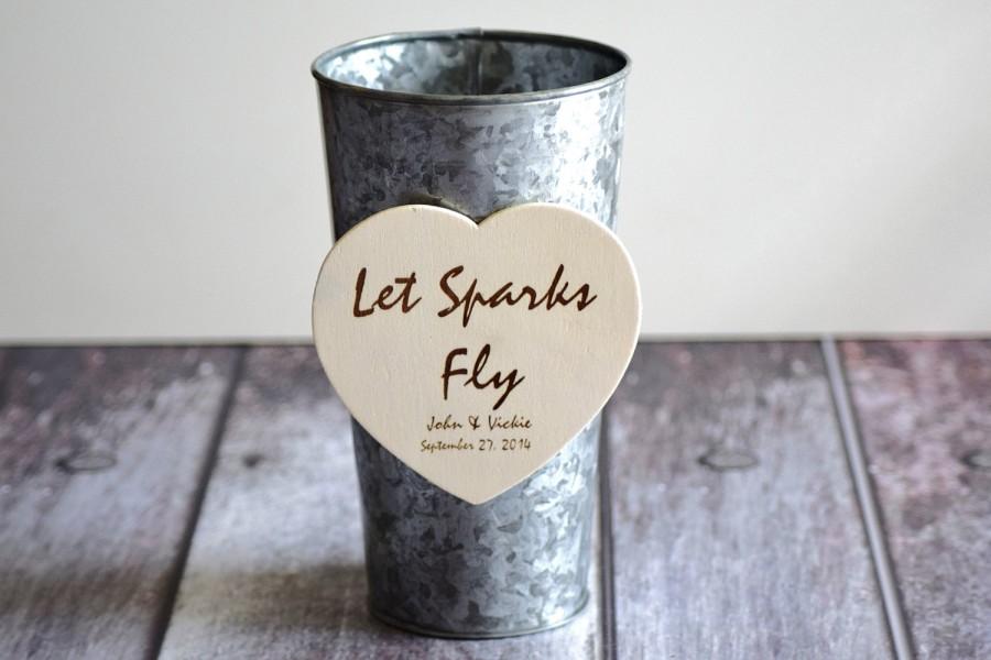 Mariage - Wedding Sparklers Holder Galvanized Bucket- Let Sparks Fly- Wedding Gift- Bridal Shower Gift- Gift for Bride- Personalized Wedding Gift