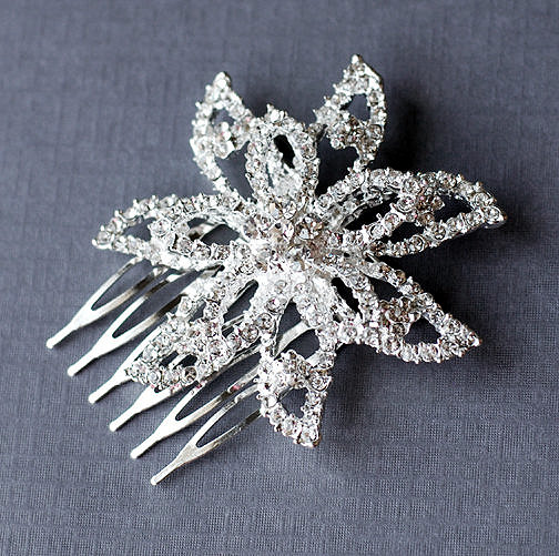Hochzeit - Rhinestone Bridal Hair Comb Accessory Wedding Jewelry Crystal Flower Side Tiara Snowflake CM052LX