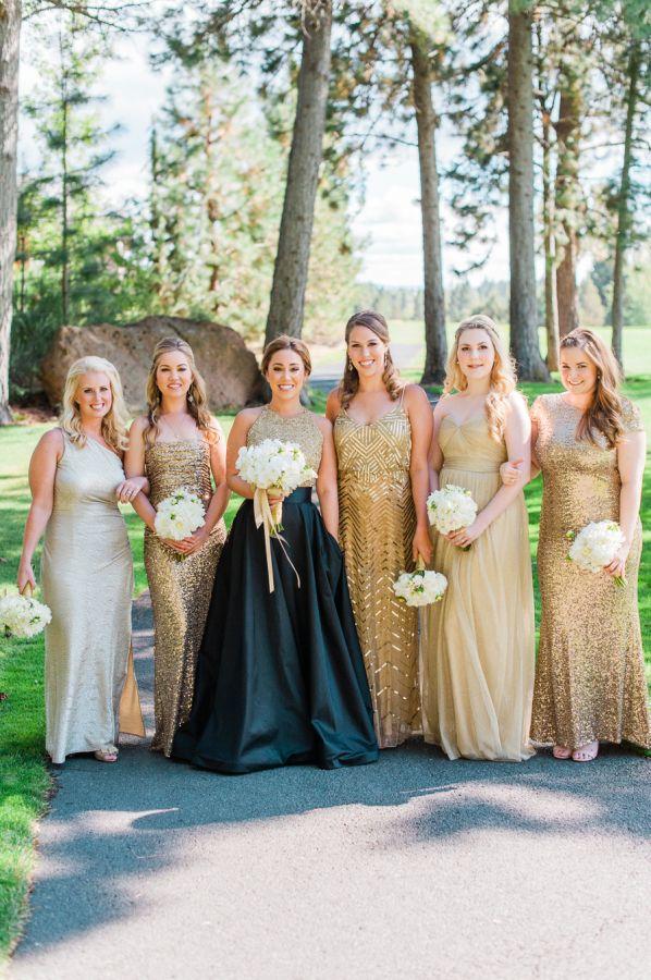 Hochzeit - Hopelessly Elegant Black, White   Gold Outdoor Oregon Wedding