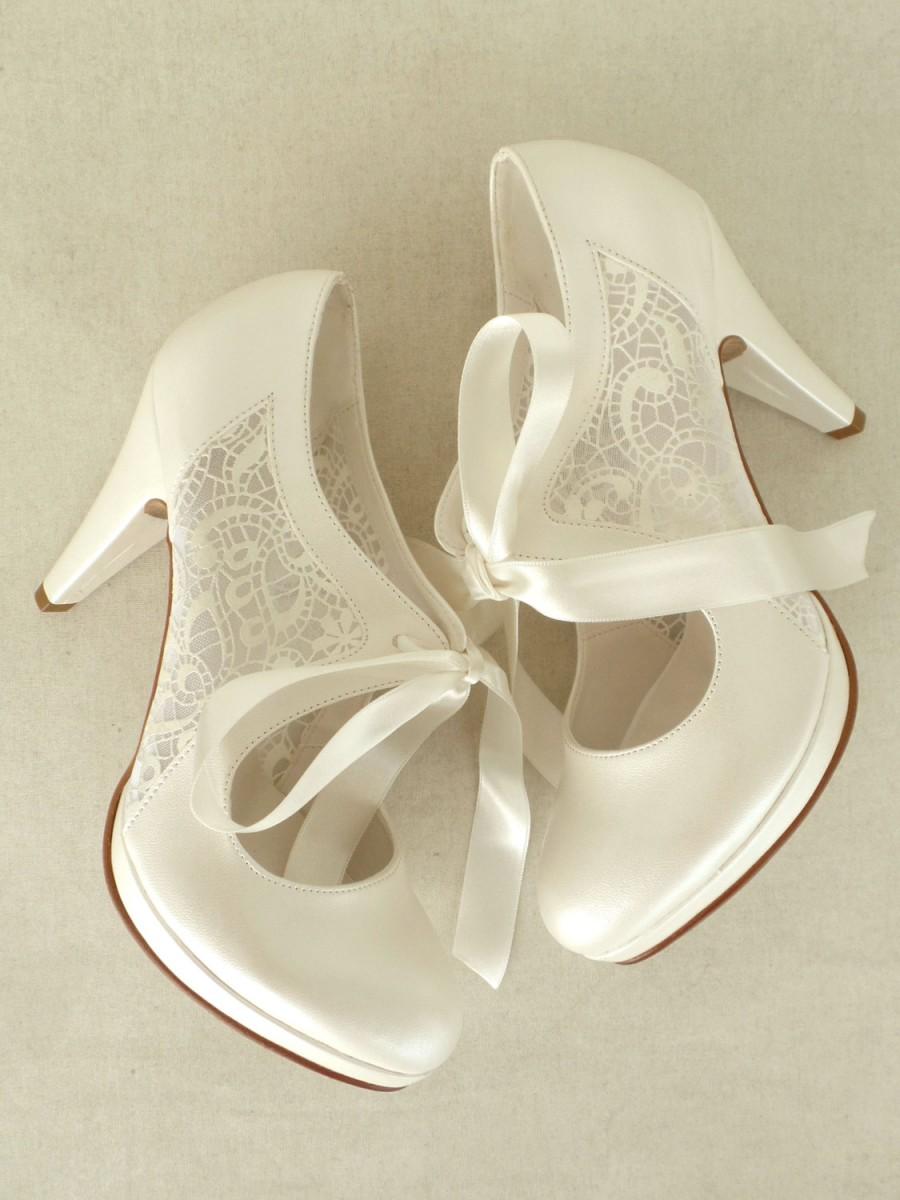 Hochzeit - Wedding Shoes - Bridal Shoes with Ivory Lace and Satin Ribbons, 4"Heels