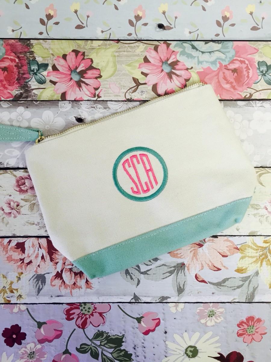 Hochzeit - MINT accessory bag , bridesmaid make-up bags, monogrammed bag, wedding bag , bridesmaid gifts , personalized bridesmaid gifts
