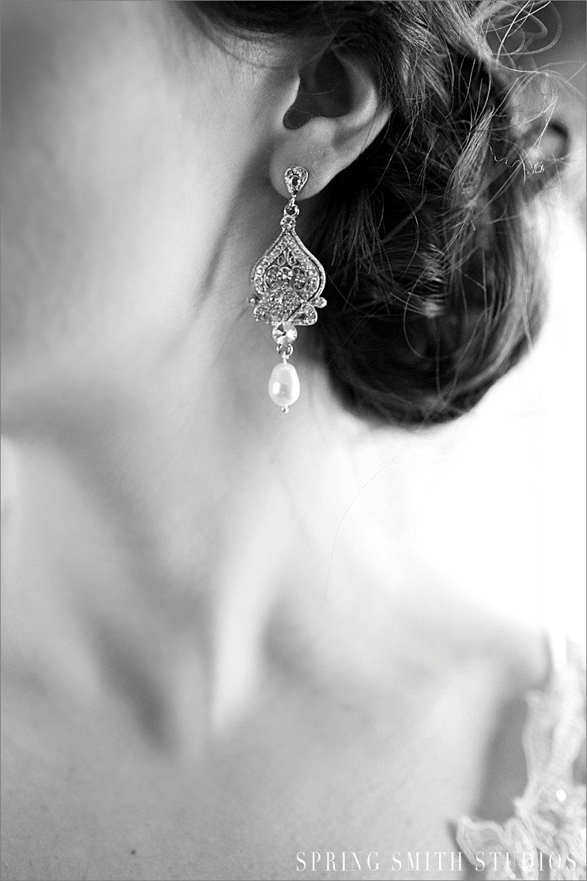 Mariage - Bridal earrings, Wedding jewelry, Crystal Wedding earrings, Swarovski Bridal jewelry, Chandelier Bridal Earrings Alexandra Earrings