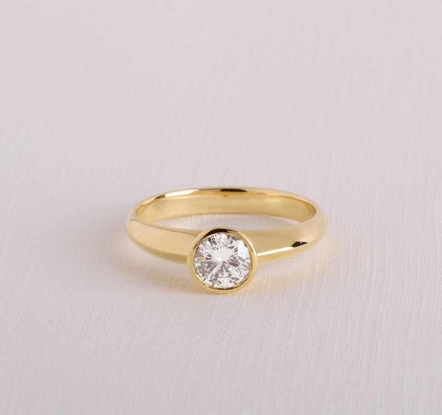 Mariage - simple diamond ring , simple engagement ring , unique engagement ring , classic engagement ring , solitaire engagement ring - bezel set ring