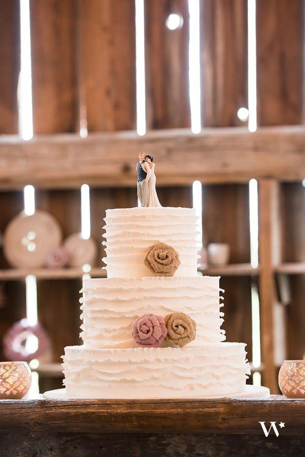 Свадьба - Sweet Embrace Couple Wedding Cake Topper