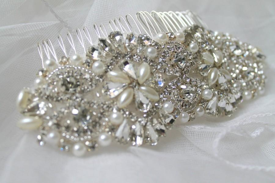 Hochzeit - Bridal beaded pearl & crystal luxury headpiece. Rhinestone applique wedding hair comb. DUCHESS PEARL