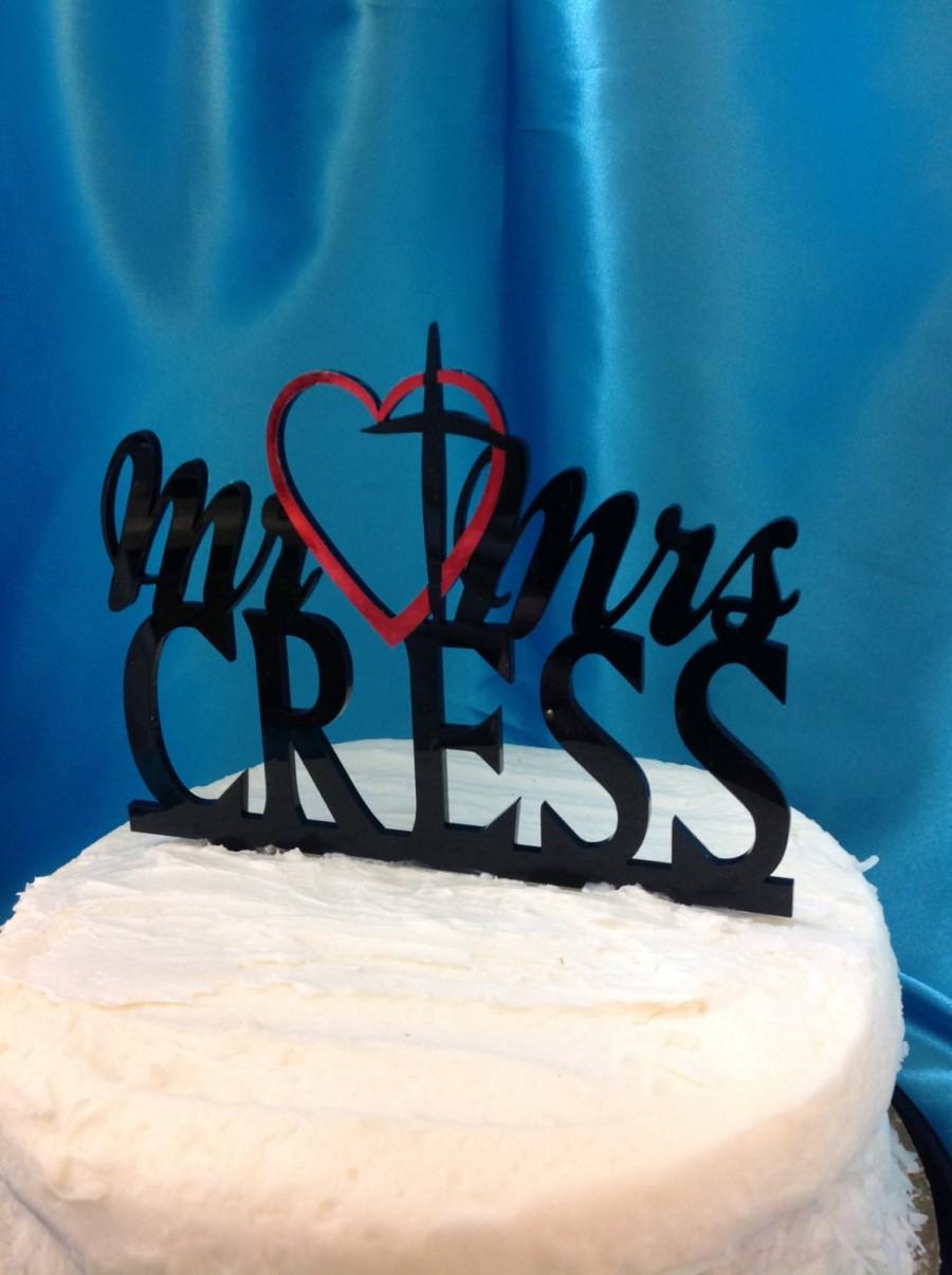 زفاف - Monogram Personalized Monogram Red Heart and Cross Mr and Mrs Surname Last Name Wedding Cake Topper