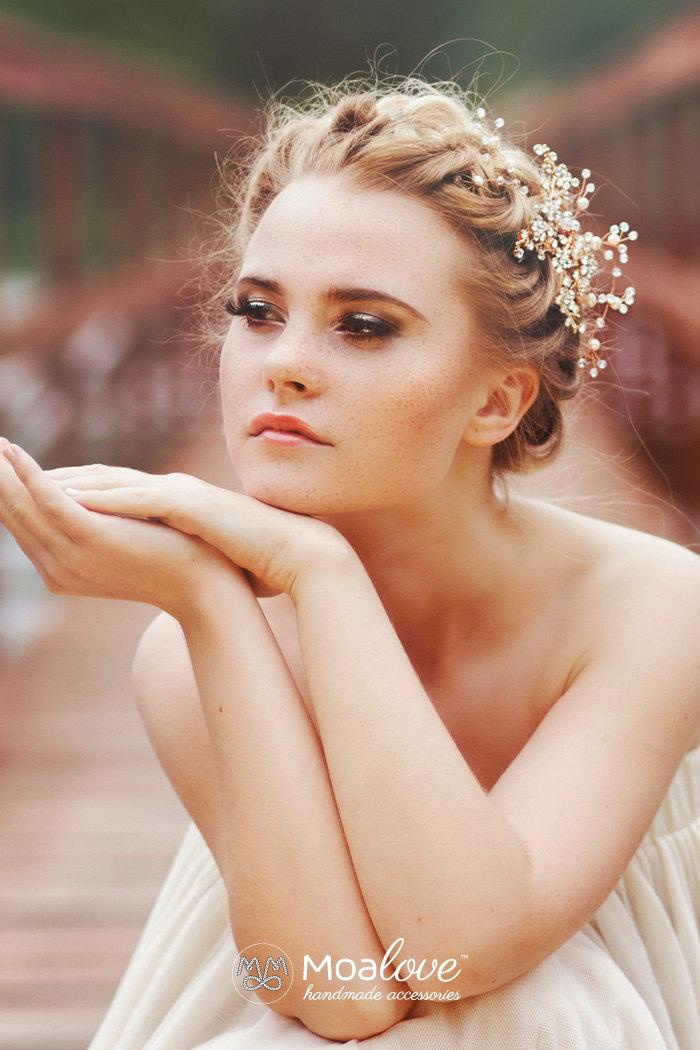 Hochzeit - Bridal Headpiece, Wedding Hair accessory, Bridal Adornment, Beaded headpiece, Bridal comb, Pearl bead headpiece with gold twigs, Style 530