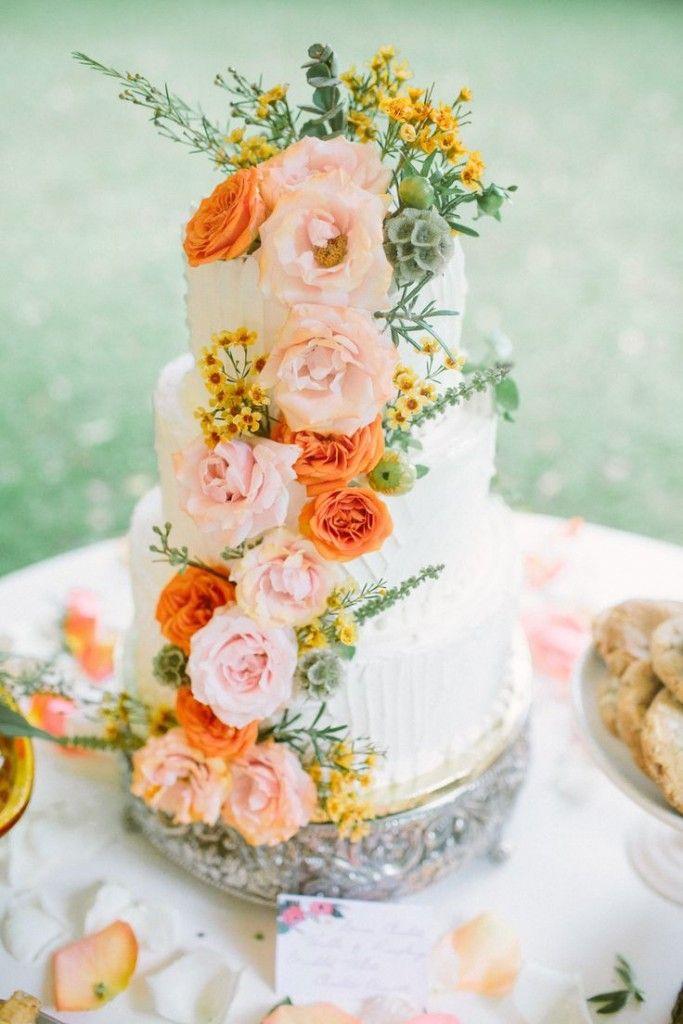 Свадьба - Top 15 Spring Wedding Cake Ideas – Unique Party Theme Color For Ceremony Day
