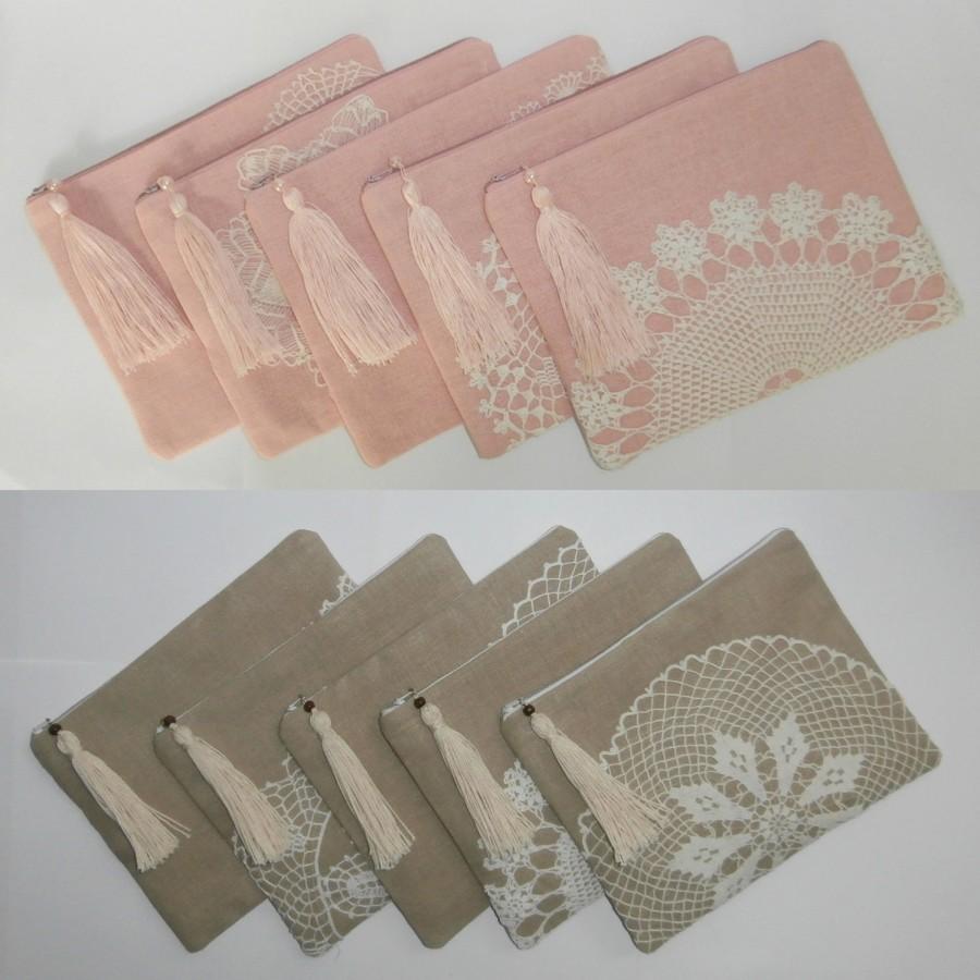 زفاف - Set of 5 bridesmaid bags –blush pink/ beige/ brown linen and vintage doily zipper clutch, handmade pouch, vintage lace clutch, beach wedding