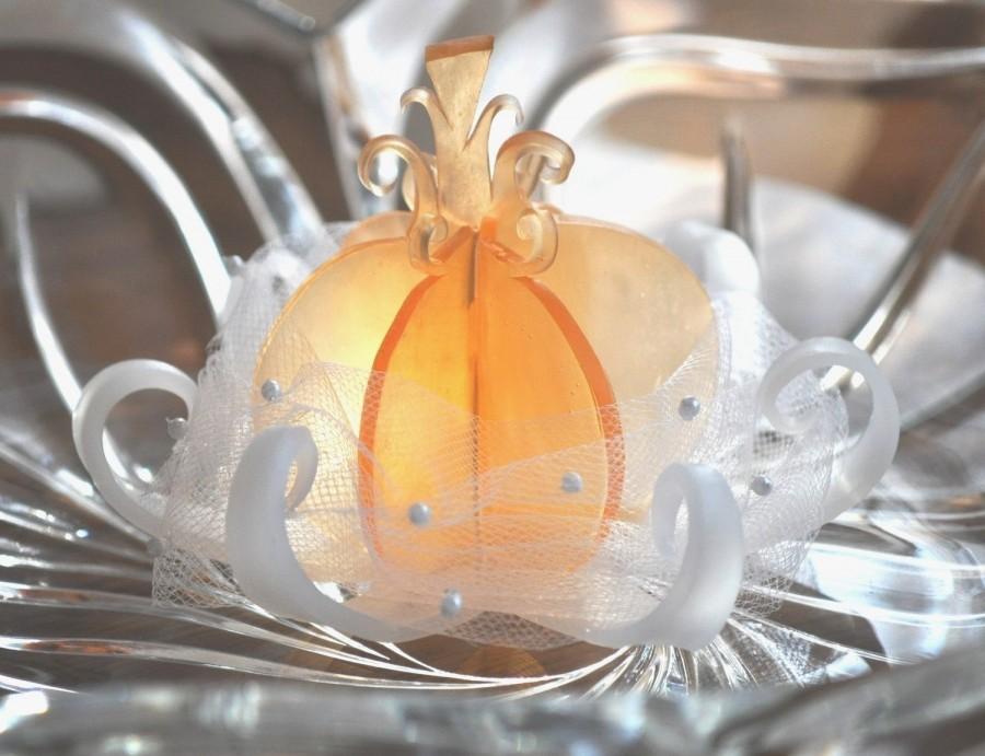 Свадьба - Fairytale Inspired Pumpkin Soap Wedding Favor - Bridal Shower Favors, Unique Wedding Favor - 3 inch
