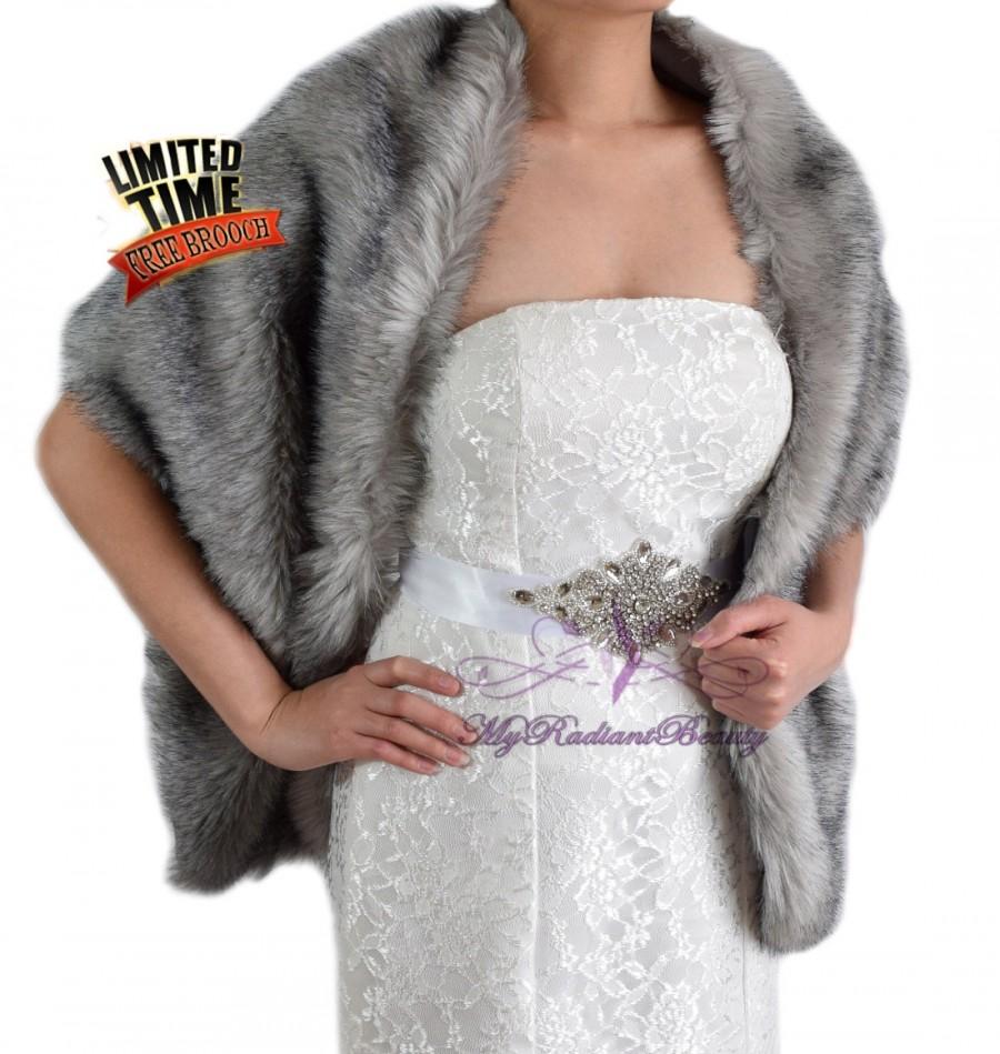 Hochzeit - Bridal Shrug, Bridal Shawl, Grey Chinchilla Faux Fur Wrap, Grey Fur Shrug, Faux Fur Stole, Bridal Fur Wrap, Bridal Stole 62" LW108-GREYCHIN