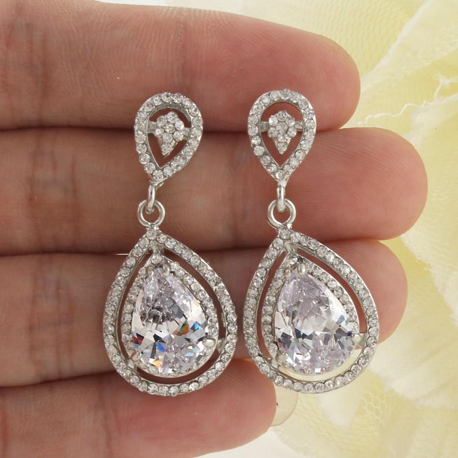Hochzeit - Tear Drop Crystal Earrings, Bridal, Drop Earrings, Dangle Earrings, Zircon Earrings, Clear Rhinestone,Wedding Earrings, Crystal Earrings,