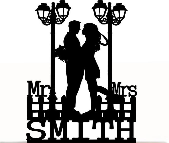 Mariage - Wedding Cake Topper Engagement Mr and Mrs With a Romantic Silhouette and Your Last Name, Free Base For After Event Display