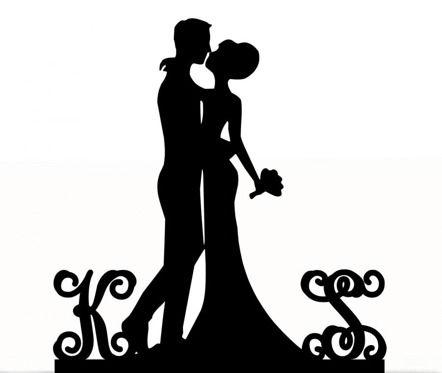 Свадьба - Custom Wedding Cake Topper Silhouette With 2 Monogram Personalized Initials for Groom & Bride, choice of color, and a FREE base for display